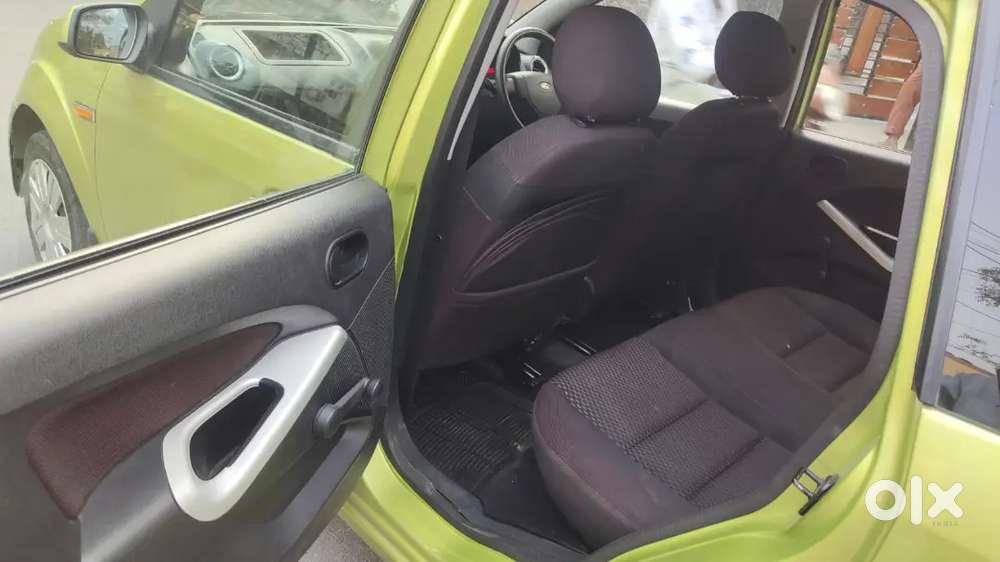 Ford Figo Petrol 96000 Km Driven
