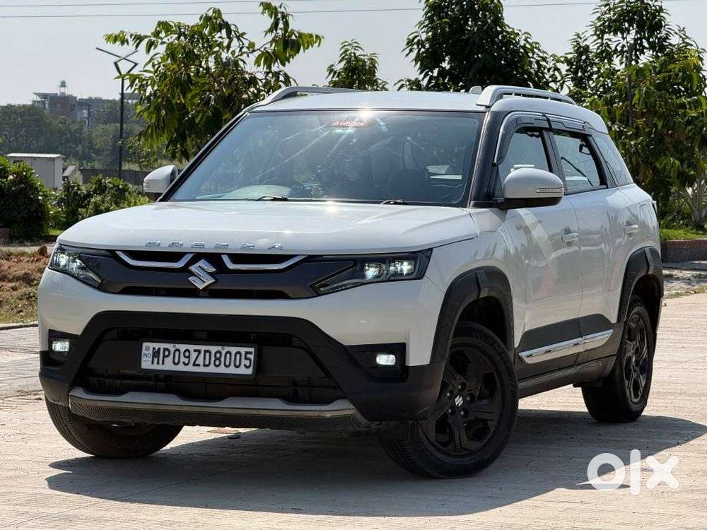 Maruti Suzuki Brezza 1.5 Zxi Smart Hybrid, 2022, Petrol