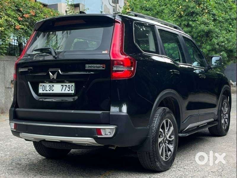 Mahindra Scorpio-n 2.0 Z8 Petrol At 7 Str, 2025, Petrol