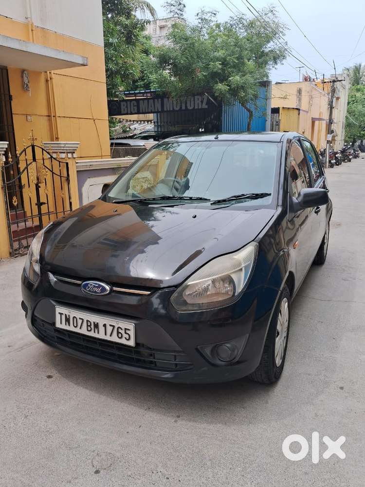 Ford Figo 1.2p Trend Mt, 2011, Petrol