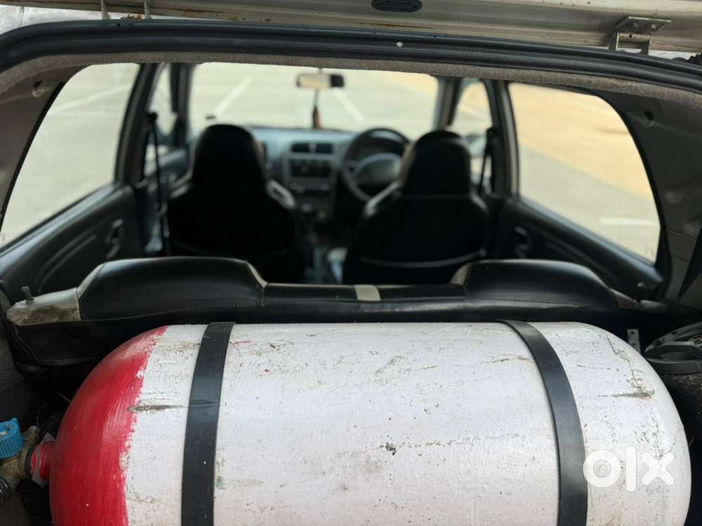 Maruti Suzuki Alto 2011 Cng & Hybrids 80000 Km Driven