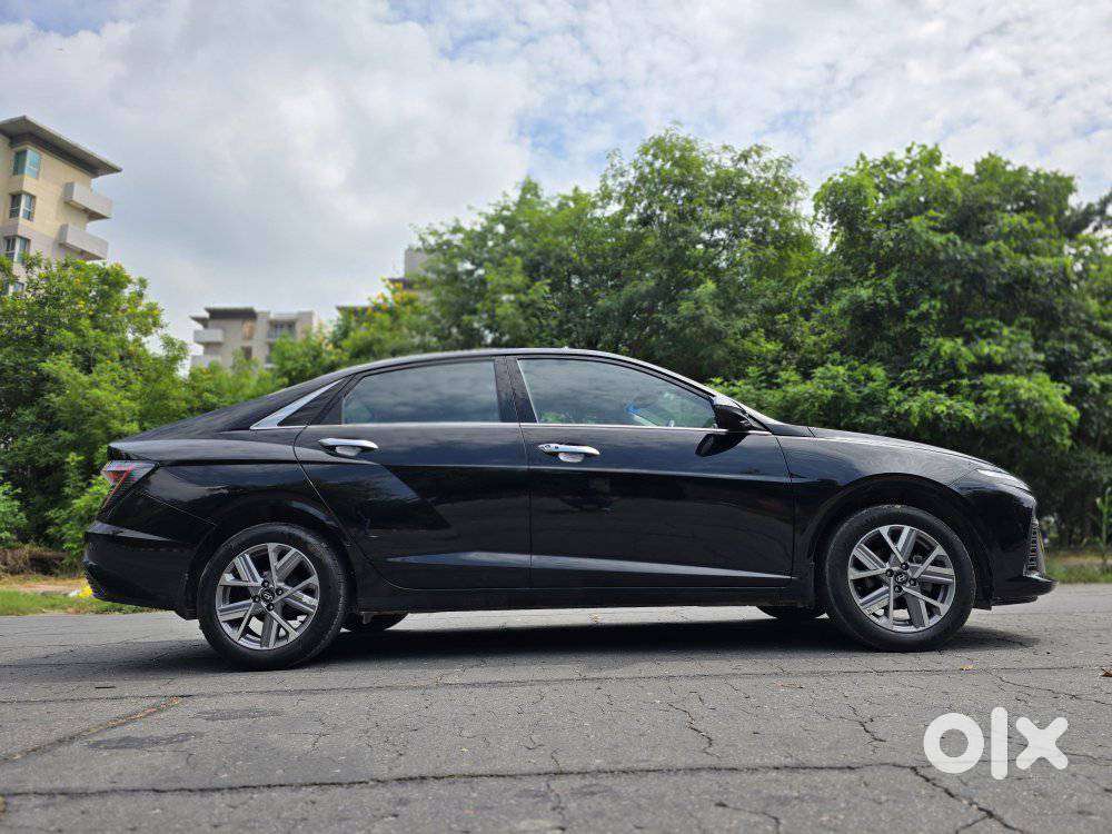 Hyundai Verna 1.5 Sx Petrol Mt, 2023, Petrol