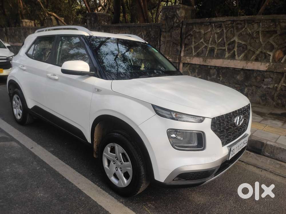 Hyundai Venue S Turbo, 2020, Petrol