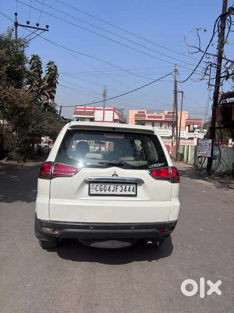 Mitsubishi Pajero Sport 2013 Diesel 155000 Km Driven