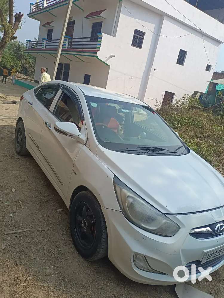 Hyundai Verna Crdi 2013 With 118000 Km