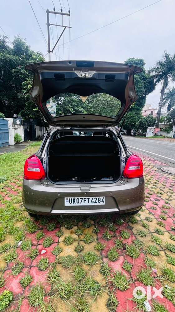 Maruti Suzuki Swift 1.2 Vxi (o), 2024, Petrol
