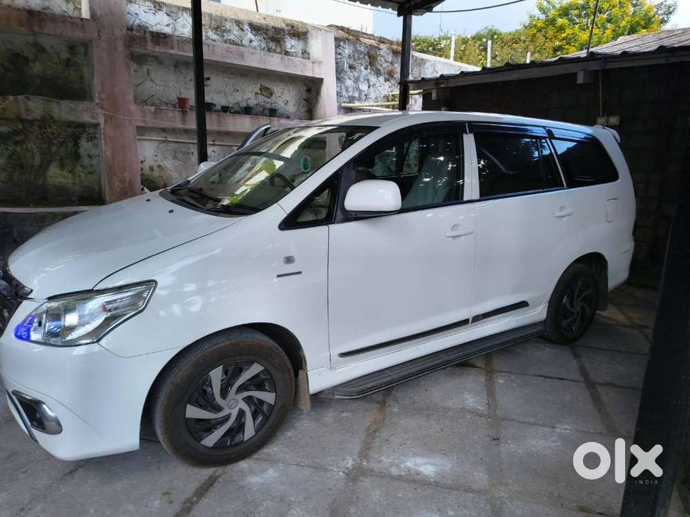 Toyota Innova 2012 Model For Sale