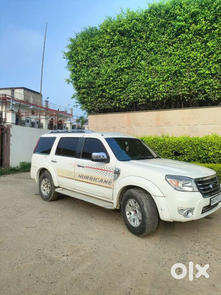 Ford Endeavour 2011