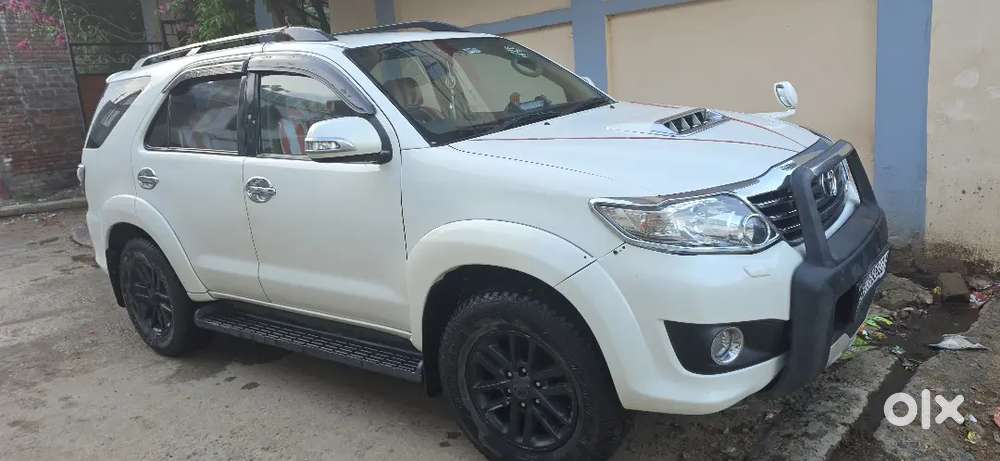 Toyota Fortuner Diesel 2014
