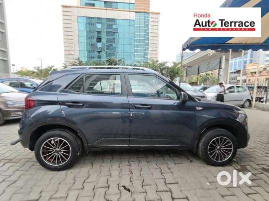 Hyundai Venue 1.2 S Plus, 2021, Petrol