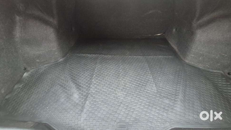 Maruti Suzuki Ciaz 1.5 Alpha Shvs Mt, 2021, Petrol