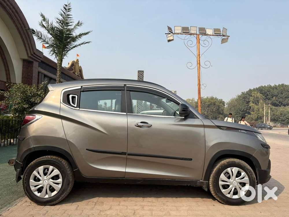 Mahindra Kuv 100, 2016, Petrol