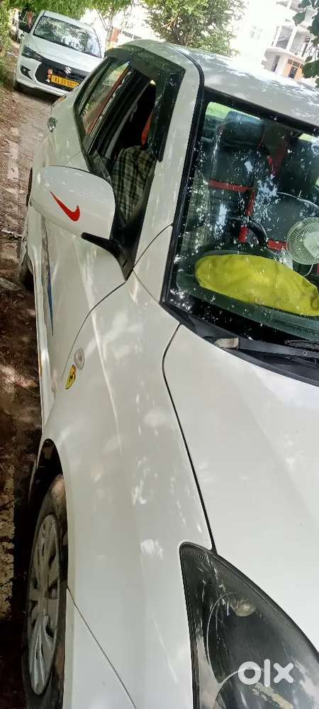 Maruti Suzuki Dzire Tour 2105