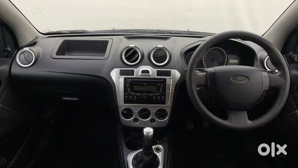 Ford Figo 2010-2012 Petrol Zxi, 2013, Petrol