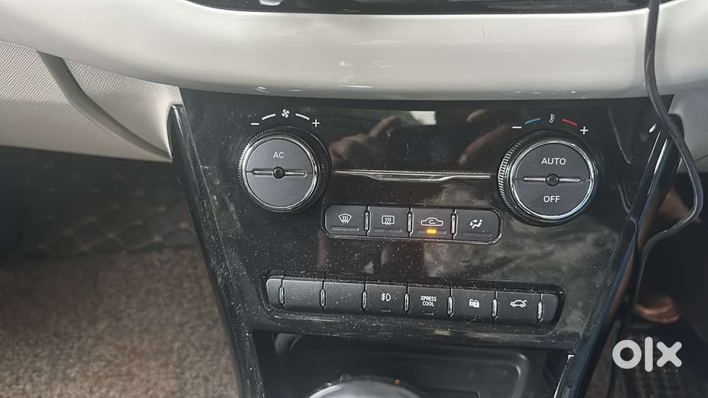 Tata Nexon Petrol 40000 Km Driven