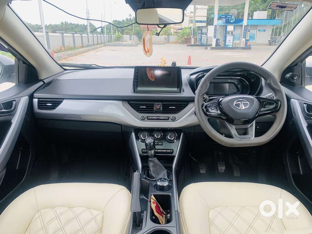 Tata Nexon 1.2 Revotron Xm (s), 2022, Petrol