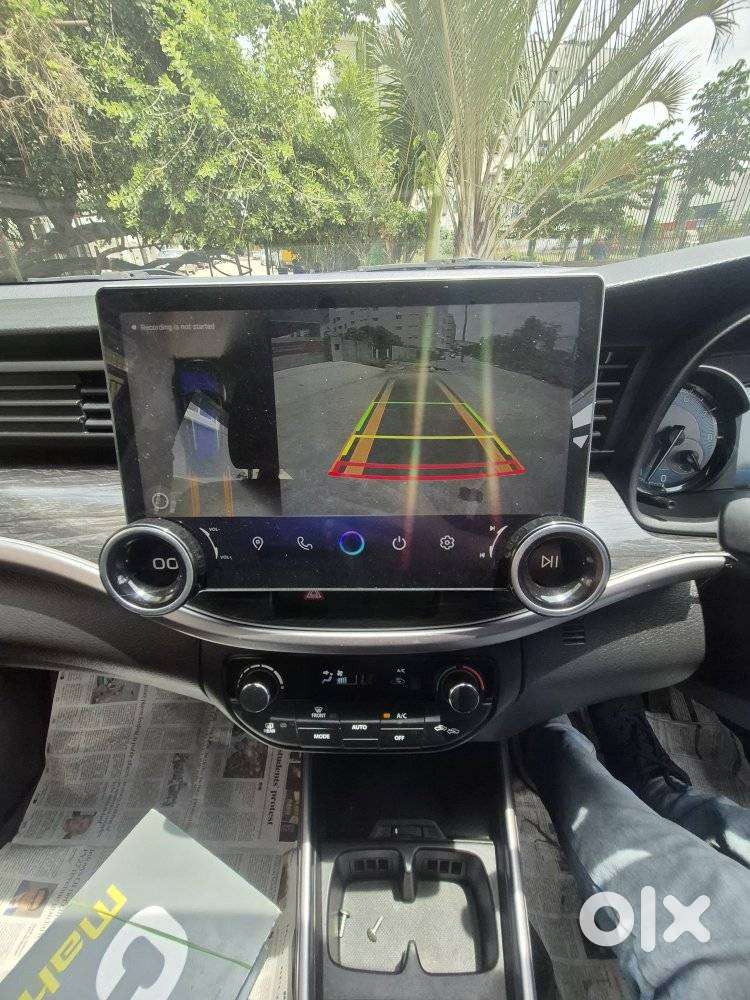Maruti Suzuki Xl6 Alpha, 2020, Petrol