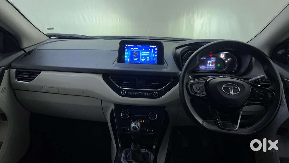 Tata Nexon 1.2 Revotron Xz Plus Dual Tone, 2020, Petrol