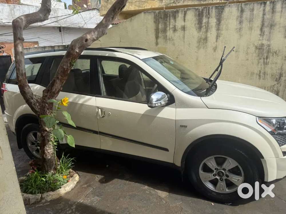 Mahindra Xuv500 2012