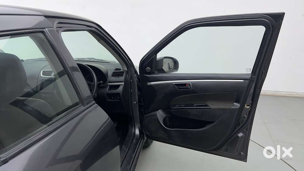 Maruti Suzuki Swift 1.2 Lxi (o), 2015, Petrol