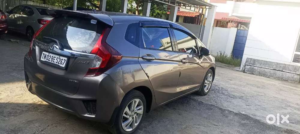 Honda Jazz 2016 Petrol Well Maintained