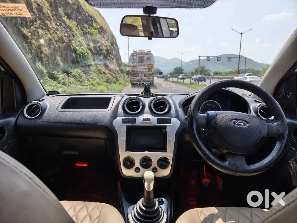 Ford Figo Diesel Zxi 2011
