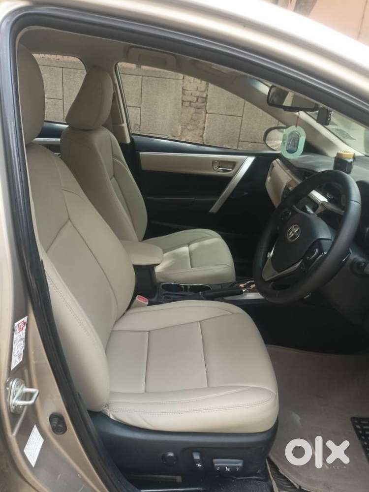 Toyota Corolla Altis Vl, 2015, Petrol