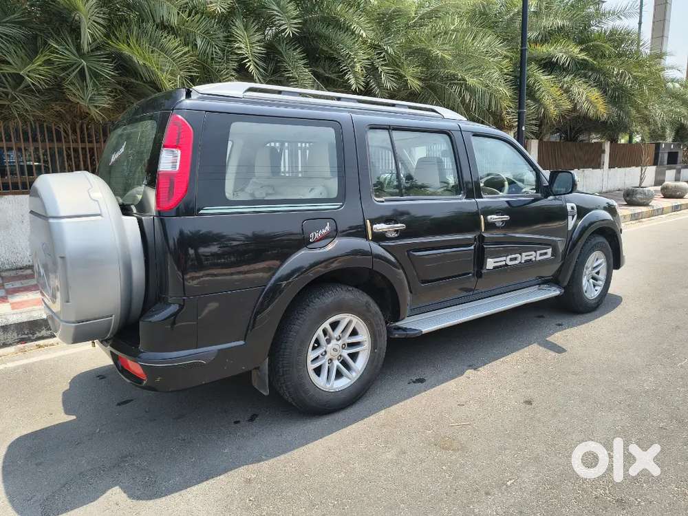 Ford Endeavour 2011 Diesel 139451 Km Driven