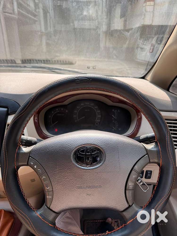 Toyota Innova 2006 Diesel Well Maintained