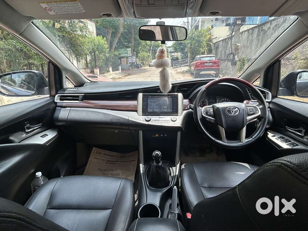 Toyota Innova Crysta 2.4 V 7 Str, 2016, Diesel