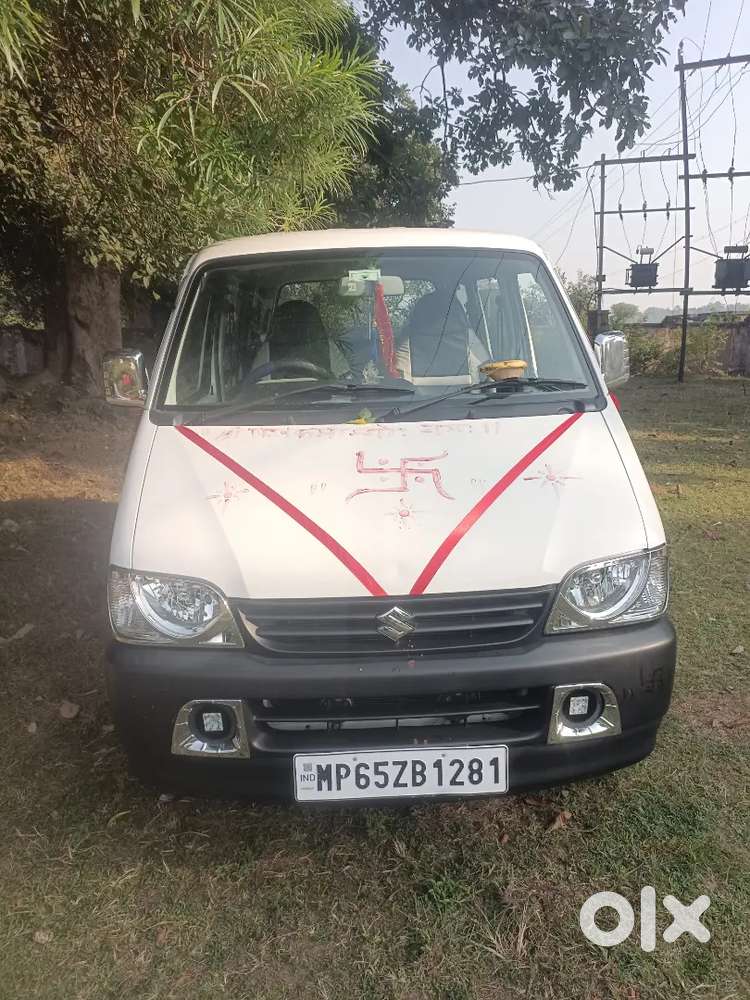 Maruti Suzuki Eeco 2024 Petrol 32000 Km Driven