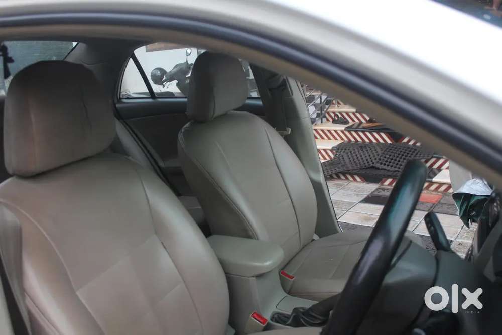 Toyota Corolla Altis 2011 Diesel