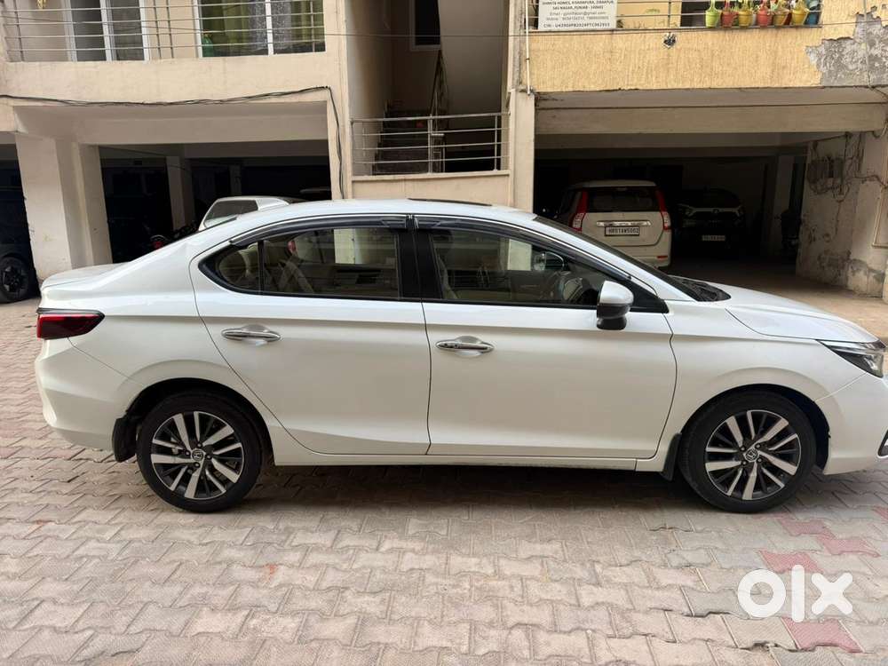 Honda City, 2022, Petrol