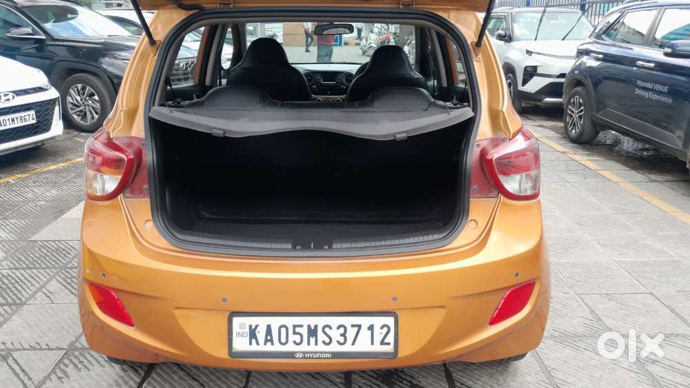 Hyundai Grand I10 Sportz(o) 1.2 Mt, 2015, Petrol