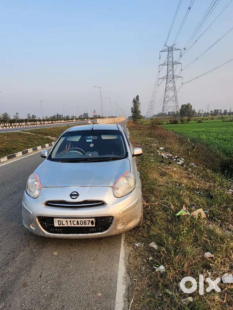 All Ok Front Tyars 95prcnt And Push Button Start With Alloys