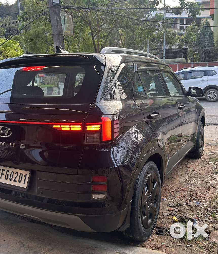 Hyundai Venue Sx 1.2 Mt Knight Edition, 2023, Petrol