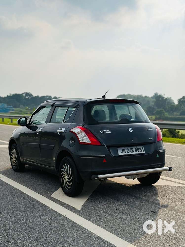 Maruti Suzuki Swift Vxi 2017 Petrol Good Condition