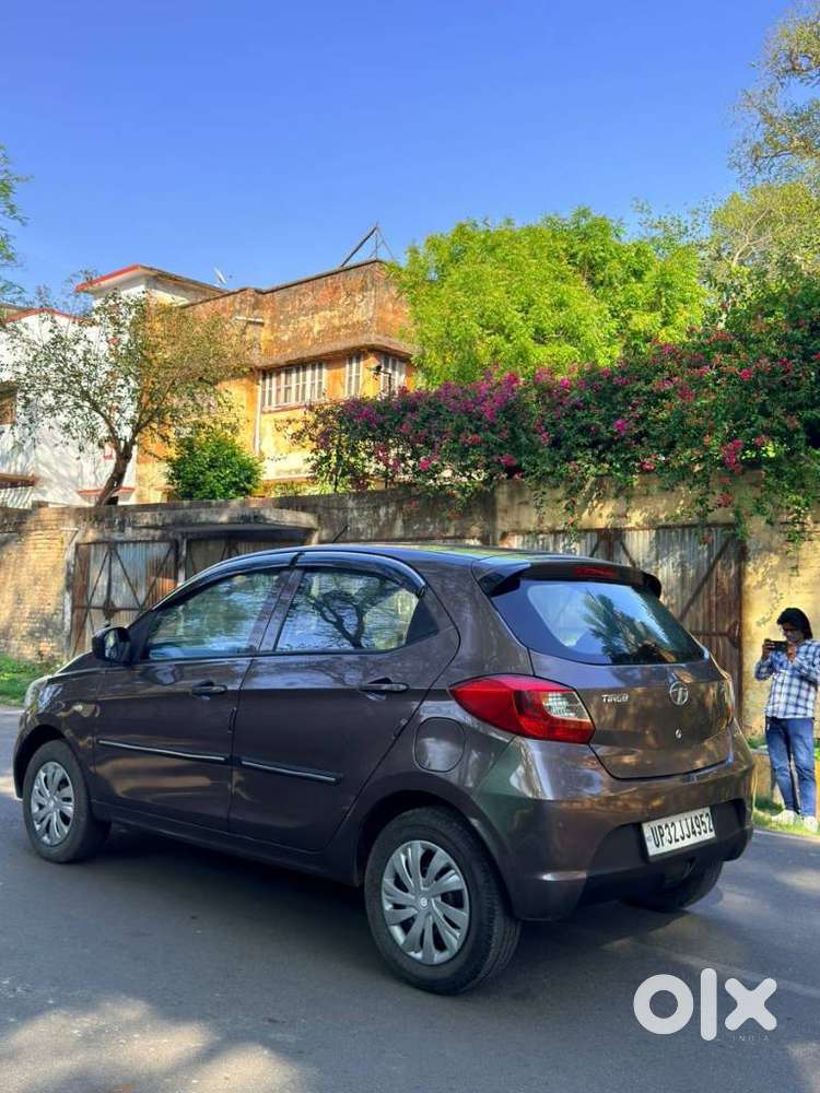 Tata Tiago 1.2 Revotron Xm, 2017, Petrol