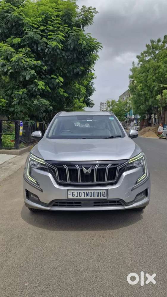 Mahindra Xuv700 2.0 Ax 7 Petrol At Str, 2022, Petrol