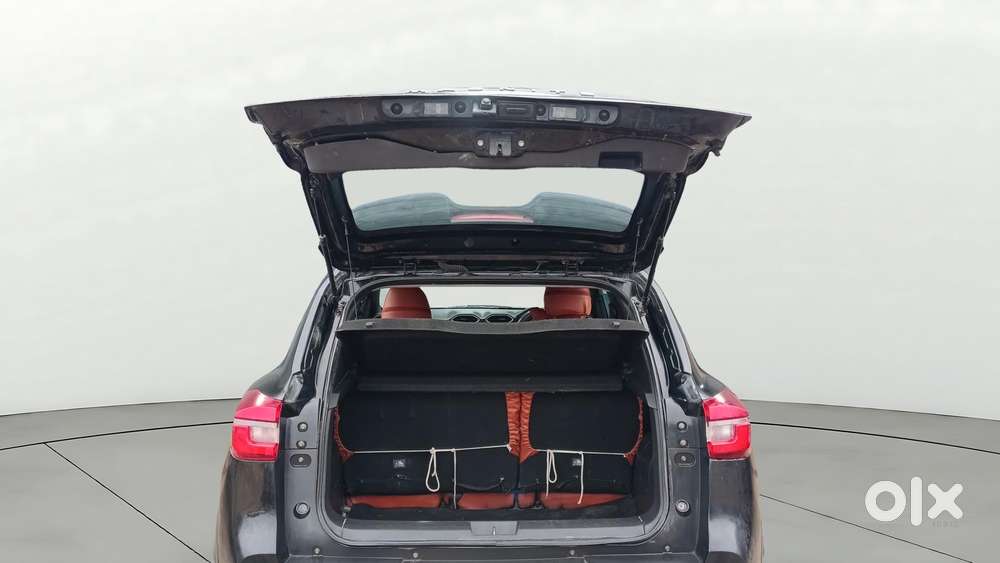 Nissan Magnite 1.0 Xv, 2022, Petrol