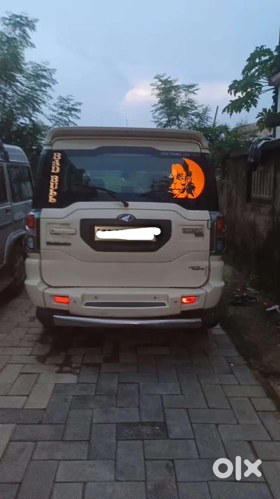 Mahindra Scorpio 2015 Diesel, Fully Modified Interior And Lights