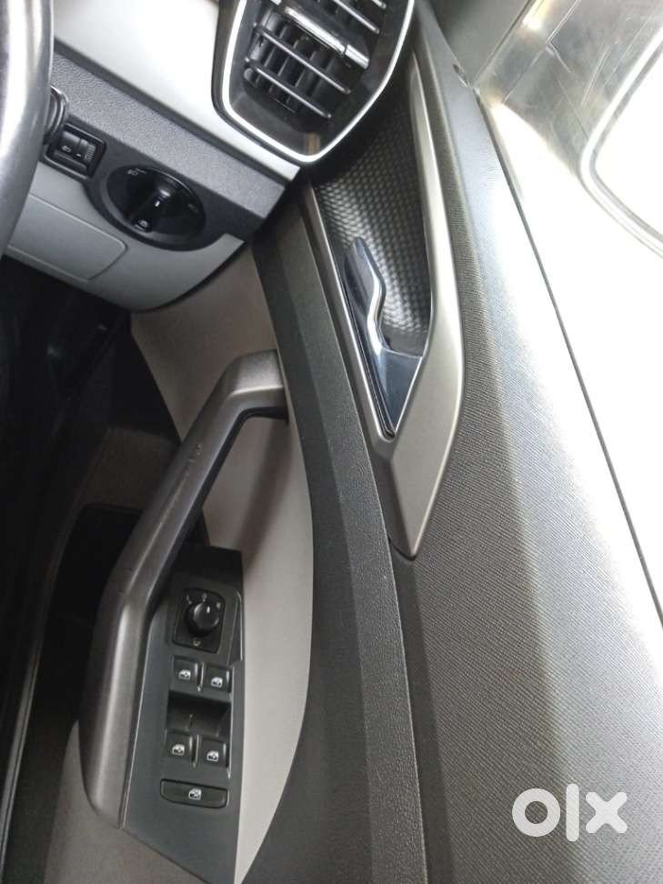 Skoda Kushaq Ambition 1.0l Tsi Mt, 2023, Petrol