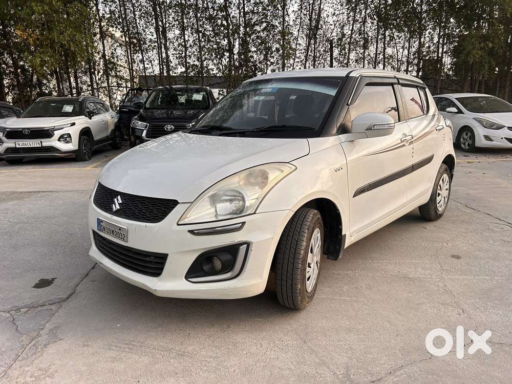 Maruti Suzuki Swift Vxi Abs Bsiv, 2018, Petrol
