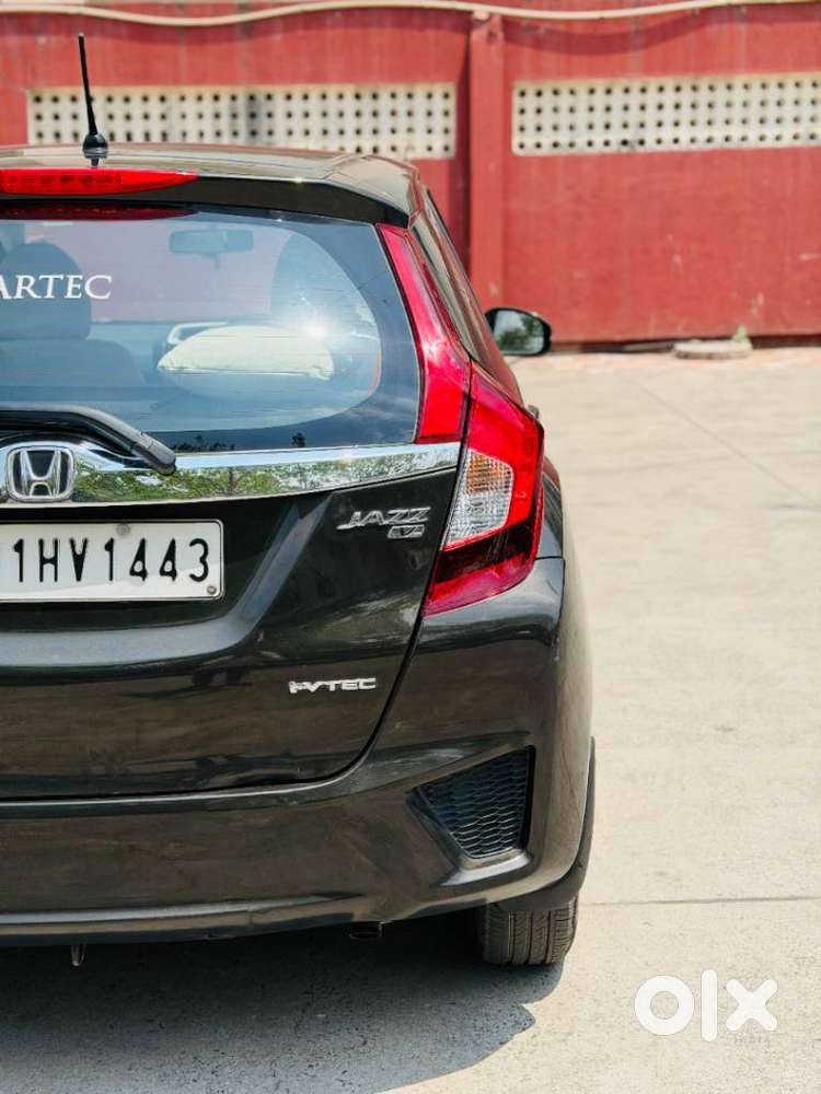 Honda Jazz V Cvt, 2017, Petrol