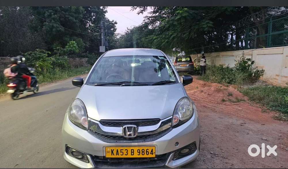Honda Mobilio 2015 Diesel Well Maintained