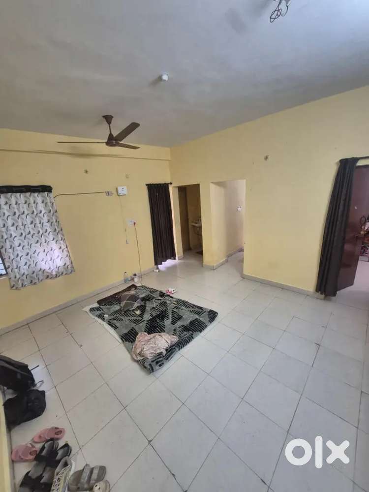 NEED 1 GIRL ROOMATE