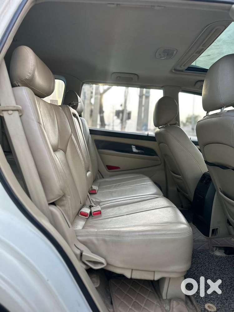Mahindra Ssangyong Rexton Rx7, 2017, Diesel
