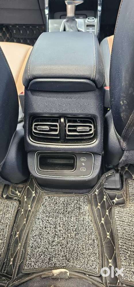 Hyundai Alcazar Signature 1.5 Diesel At 6str, 2024, Diesel