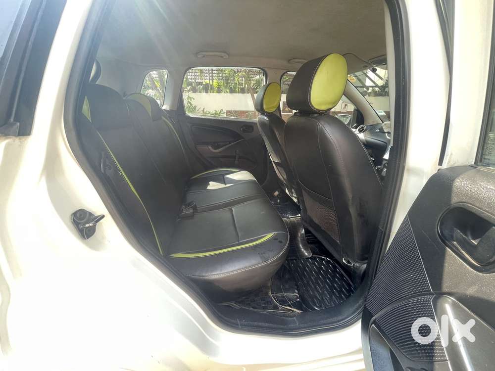 Ford Figo Petrol Zxi, 2012, Petrol