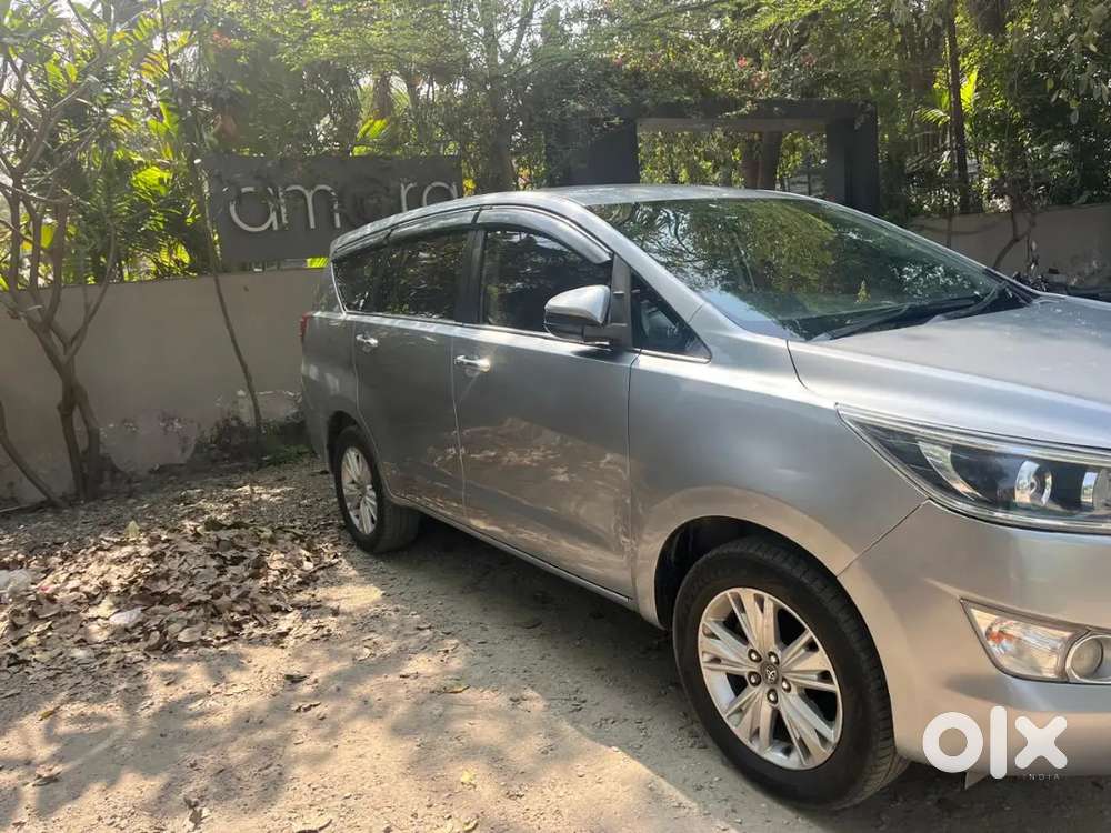 Toyota Innova Crysta 2019